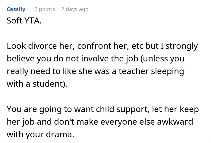 Man Humiliates Wife At Her Workplace After Discovering Her Disgusting 4-Year-Long Secret Man Humiliates Wife At Her Workplace After Discovering Her Disgusting 4-Year-Long Secret