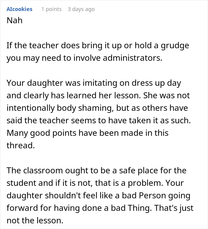 Pregnant Teacher Outraged By 6YO That Chose To Dress Up As Her For Halloween, Kid Left In Tears Pregnant Teacher Outraged By 6YO That Chose To Dress Up As Her For Halloween, Kid Left In Tears