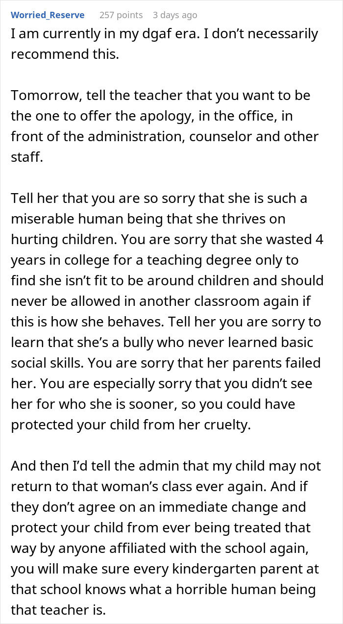 Pregnant Teacher Outraged By 6YO That Chose To Dress Up As Her For Halloween, Kid Left In Tears Pregnant Teacher Outraged By 6YO That Chose To Dress Up As Her For Halloween, Kid Left In Tears