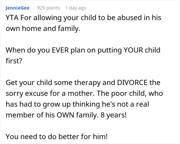 “My Heart Shattered”: Stepmom Tells 10-Year-Old To Get Out Of Family Picture, Enrages Dad “My Heart Shattered”: Stepmom Tells 10-Year-Old To Get Out Of Family Picture, Enrages Dad