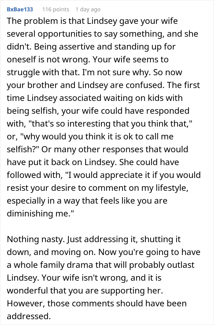 Screenshot of a comment discussing the drama caused by a brother's girlfriend's honesty at a family dinner. Screenshot of a comment discussing the drama caused by a brother's girlfriend's honesty at a family dinner.