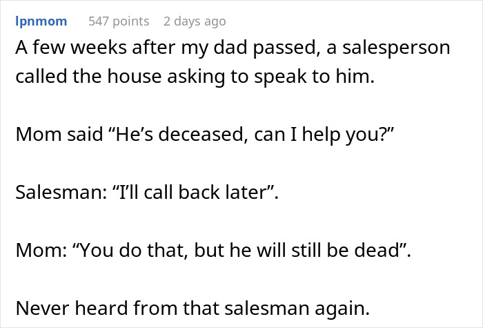 Woman Brings Out Her Husband's Ashes And Bursts Into Tears After Rude Guy's Demands Woman Brings Out Her Husband's Ashes And Bursts Into Tears After Rude Guy's Demands