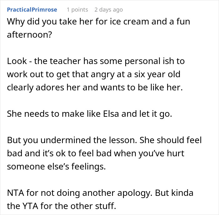 Pregnant Teacher Outraged By 6YO That Chose To Dress Up As Her For Halloween, Kid Left In Tears Pregnant Teacher Outraged By 6YO That Chose To Dress Up As Her For Halloween, Kid Left In Tears