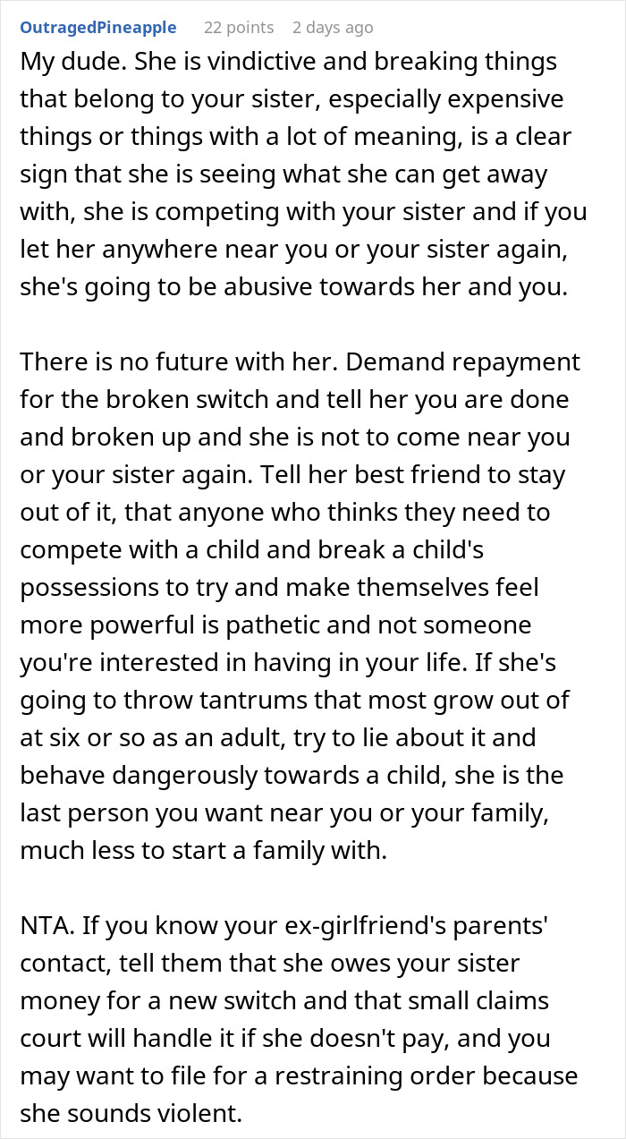Person Confused Why GF Is So Upset He Took In His 11YO Sister, Kicks Her Out To Avoid More Drama Person Confused Why GF Is So Upset He Took In His 11YO Sister, Kicks Her Out To Avoid More Drama