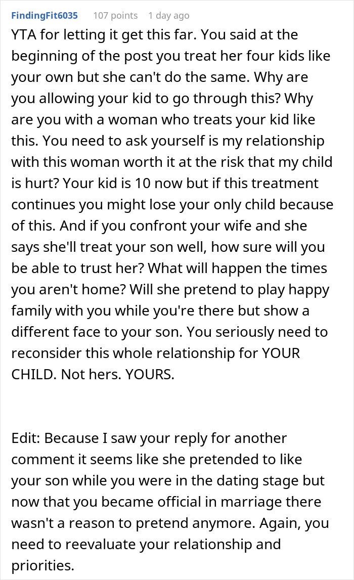 “My Heart Shattered”: Stepmom Tells 10-Year-Old To Get Out Of Family Picture, Enrages Dad “My Heart Shattered”: Stepmom Tells 10-Year-Old To Get Out Of Family Picture, Enrages Dad