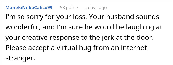 Woman Brings Out Her Husband's Ashes And Bursts Into Tears After Rude Guy's Demands Woman Brings Out Her Husband's Ashes And Bursts Into Tears After Rude Guy's Demands