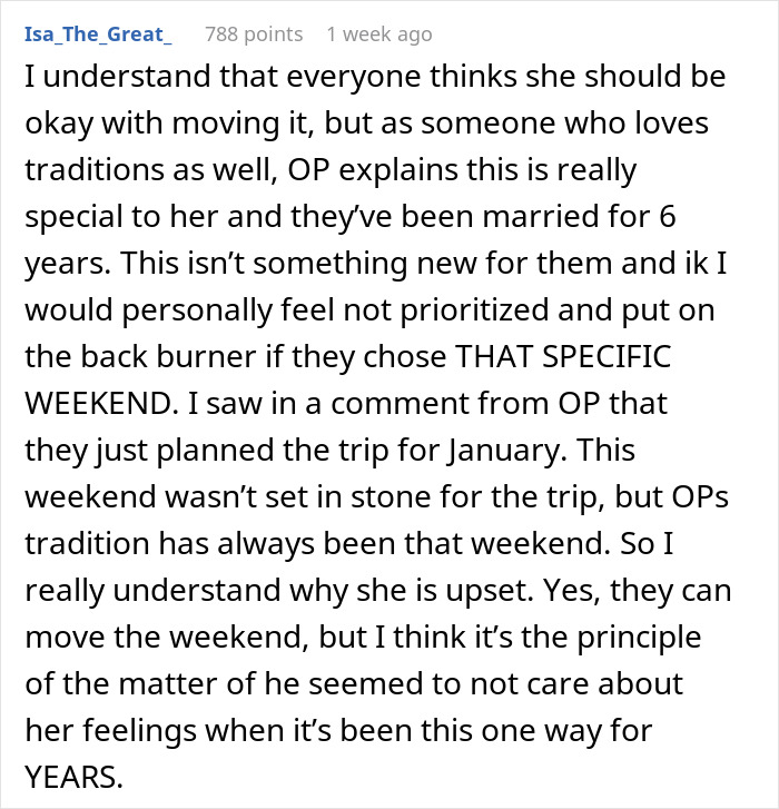 Text discussing family tradition versus new friendship prioritization. Text discussing family tradition versus new friendship prioritization.