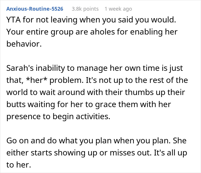Group Leaves Friend After She’s Late Yet Again, Sparks Major Friendship Fallout Group Leaves Friend After She’s Late Yet Again, Sparks Major Friendship Fallout