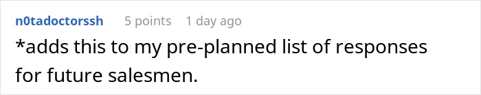 Woman Brings Out Her Husband's Ashes And Bursts Into Tears After Rude Guy's Demands Woman Brings Out Her Husband's Ashes And Bursts Into Tears After Rude Guy's Demands