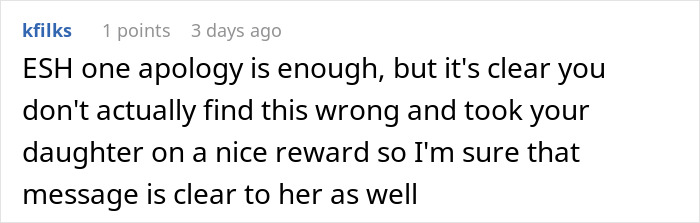 Pregnant Teacher Outraged By 6YO That Chose To Dress Up As Her For Halloween, Kid Left In Tears Pregnant Teacher Outraged By 6YO That Chose To Dress Up As Her For Halloween, Kid Left In Tears