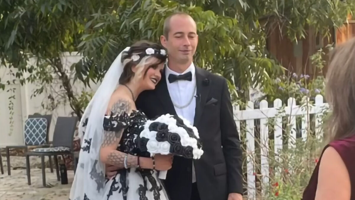 “Strangest Wedding I’ve Ever Seen”: ‘House Of Horrors’ Survivor Ties The Knot In Gothic Style