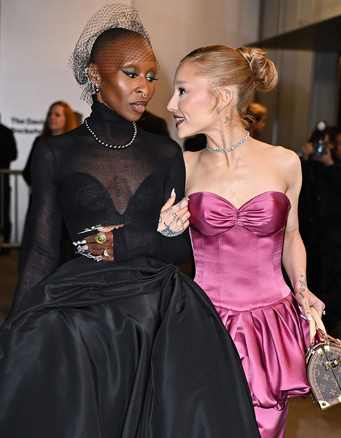 "She Didn't Have To End Him Like That": Fans Stunned At Cynthia Erivo's Reply To "Rude" Question "She Didn't Have To End Him Like That": Fans Stunned At Cynthia Erivo's Reply To "Rude" Question