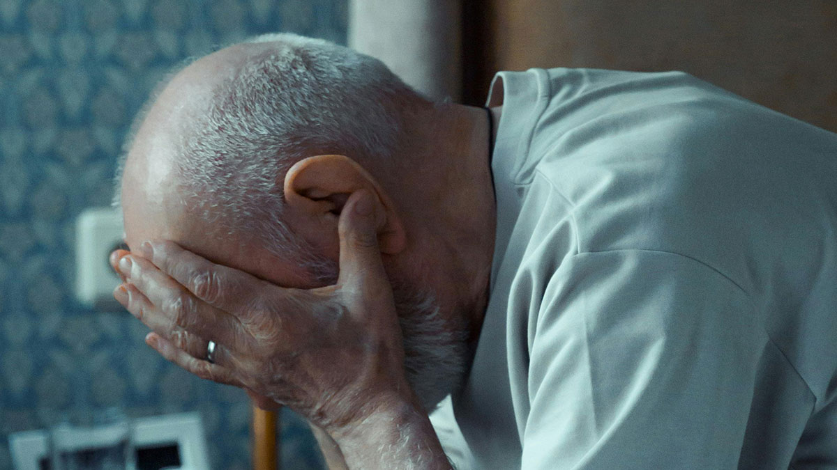 Folks Are Spitting Out Family Secrets That Aren’t For The Weak