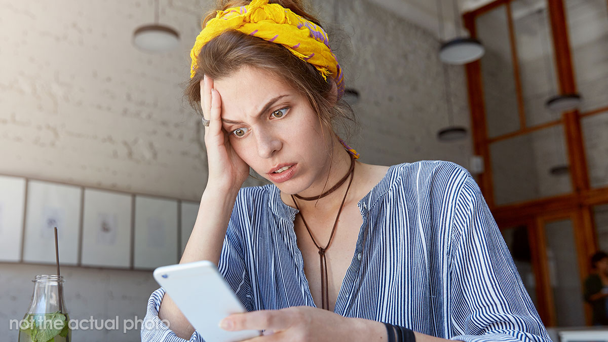 Guy Kicks GF Out While Camping In The Middle Of Nowhere, Is Fully Convinced That She’s The Bad One
