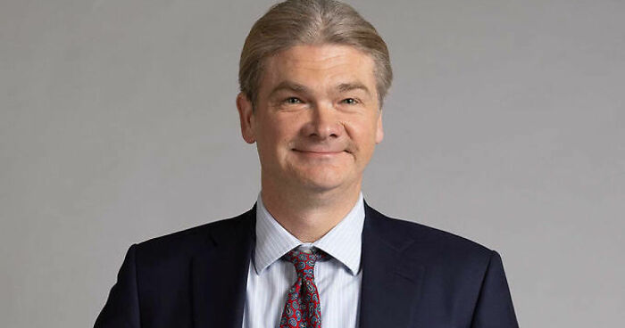 Hey Pandas, Who Is Your Ideal Celebrity?