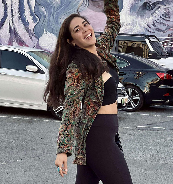 "Worst Sign": Cryptic Messages Sent From Phone Belonging To Woman Who Missed Connecting Flight "Worst Sign": Cryptic Messages Sent From Phone Belonging To Woman Who Missed Connecting Flight