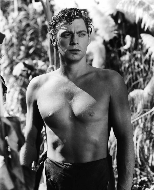 johnny-weissmuller-672ad18e46324.jpg