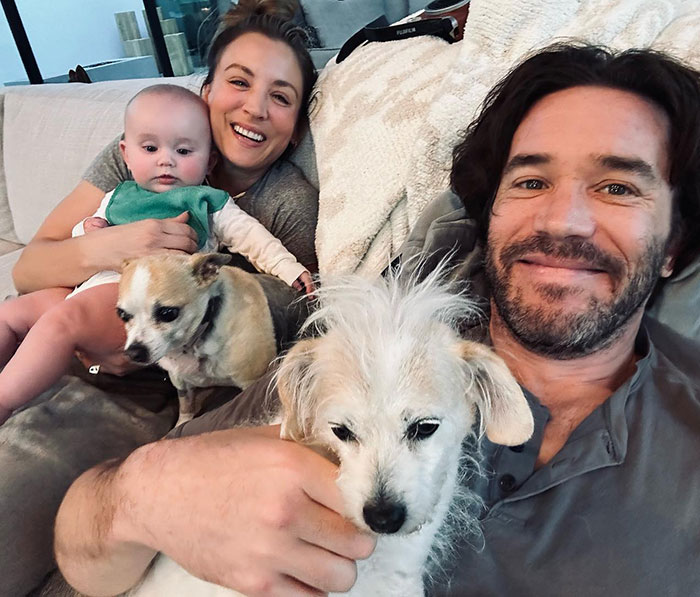 "Good For Her": People Praise Kaley Cuoco's Response To Critics Of Her Parenting Style "Good For Her": People Praise Kaley Cuoco's Response To Critics Of Her Parenting Style