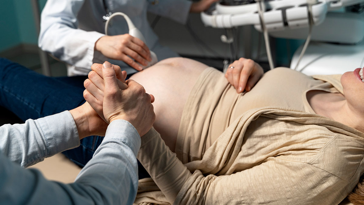 MIL Blames DIL That She Doesn’t Have Grandkids, Tells Son To Find A New Wife, He Kicks Her Out