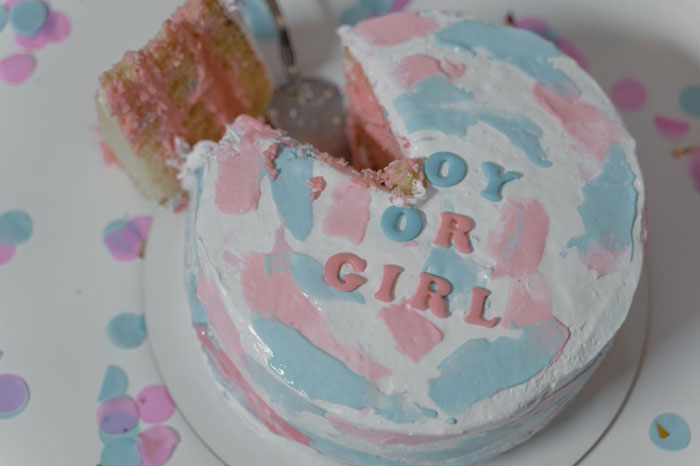 Heartbreaking For The Kids: Couple's Gender Reveal Goes Viral For All The Wrong Reasons Heartbreaking For The Kids: Couple's Gender Reveal Goes Viral For All The Wrong Reasons
