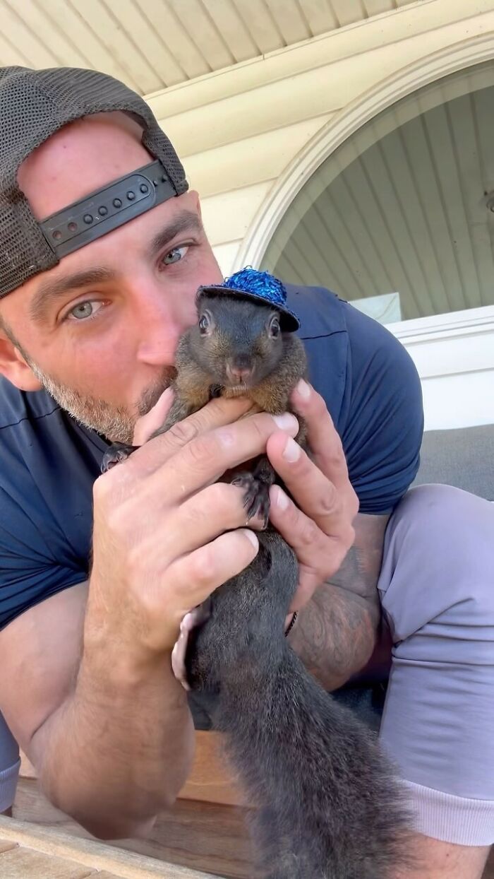 Lead Investigator Behind Peanut The Squirrel Raid Revealed As NY State Investigates Euthanasia Lead Investigator Behind Peanut The Squirrel Raid Revealed As NY State Investigates Euthanasia