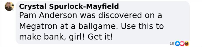 "The Simps Have Spoken": Ring Girl Sydney Thomas Reacts To Going Viral After Paul Vs Tyson Fight "The Simps Have Spoken": Ring Girl Sydney Thomas Reacts To Going Viral After Paul Vs Tyson Fight