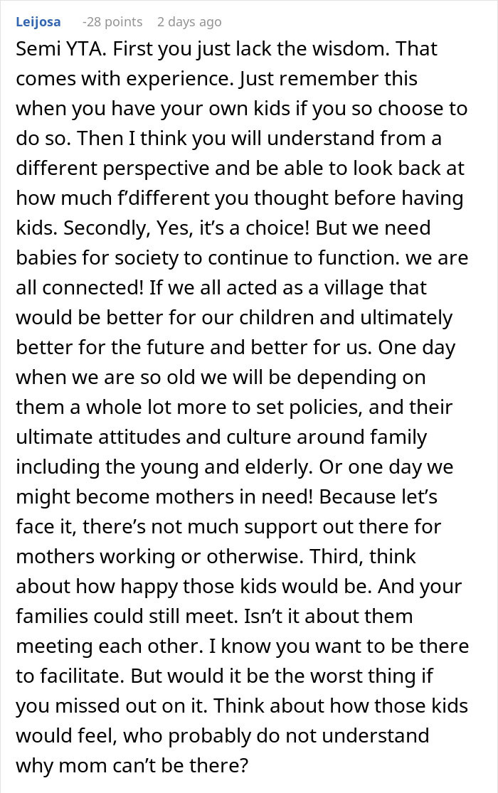 Mom Wants Coworker To Cover Her On Holiday Because She Doesn’t Have Kids, Gets A Reality Check Mom Wants Coworker To Cover Her On Holiday Because She Doesn’t Have Kids, Gets A Reality Check