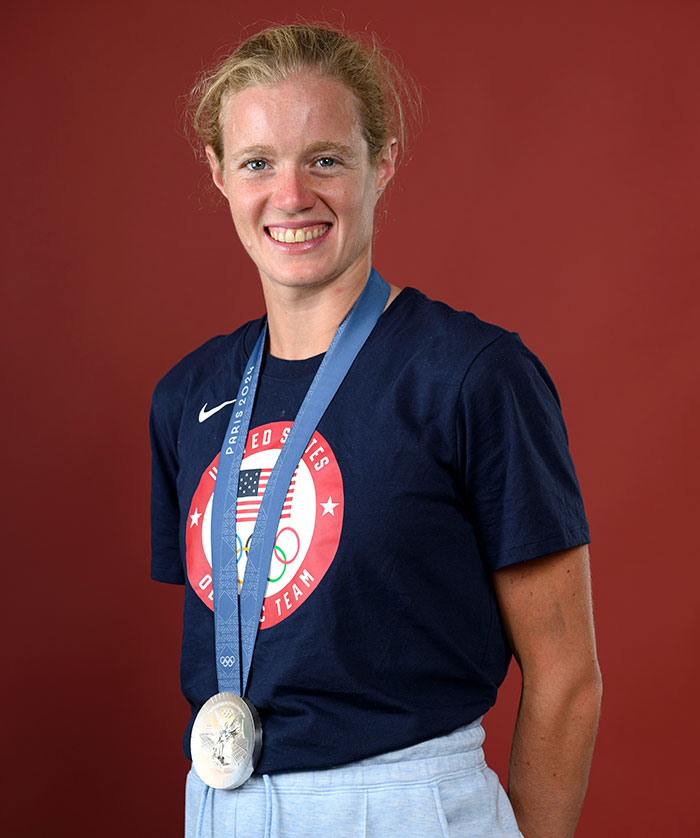 Female Athlete Poops Her Pants Mid-Run, Keeps Going—Gets First Place And $210k Cash Prize Female Athlete Poops Her Pants Mid-Run, Keeps Going—Gets First Place And $210k Cash Prize