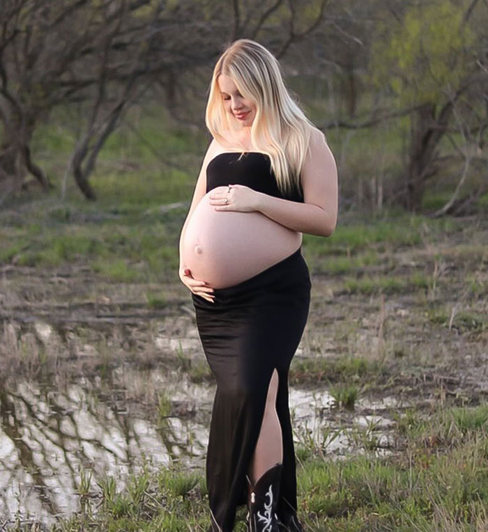 Teen Mom Who Became Pregnant At 13 Moves The Internet To Tears With College Application Teen Mom Who Became Pregnant At 13 Moves The Internet To Tears With College Application