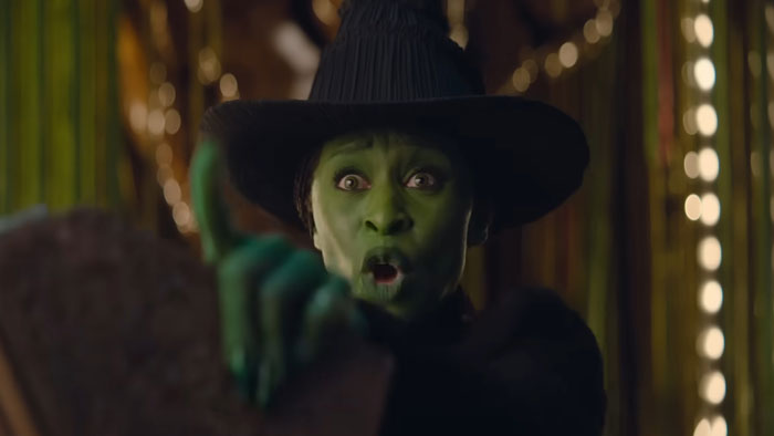 'Wicked' Fans Upset Over Movie Theater's "Dumb Rule" Prior To Entering Screening 'Wicked' Fans Upset Over Movie Theater's "Dumb Rule" Prior To Entering Screening