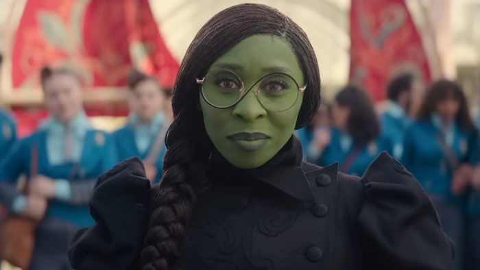 'Wicked' Fans Upset Over Movie Theater's "Dumb Rule" Prior To Entering Screening 'Wicked' Fans Upset Over Movie Theater's "Dumb Rule" Prior To Entering Screening