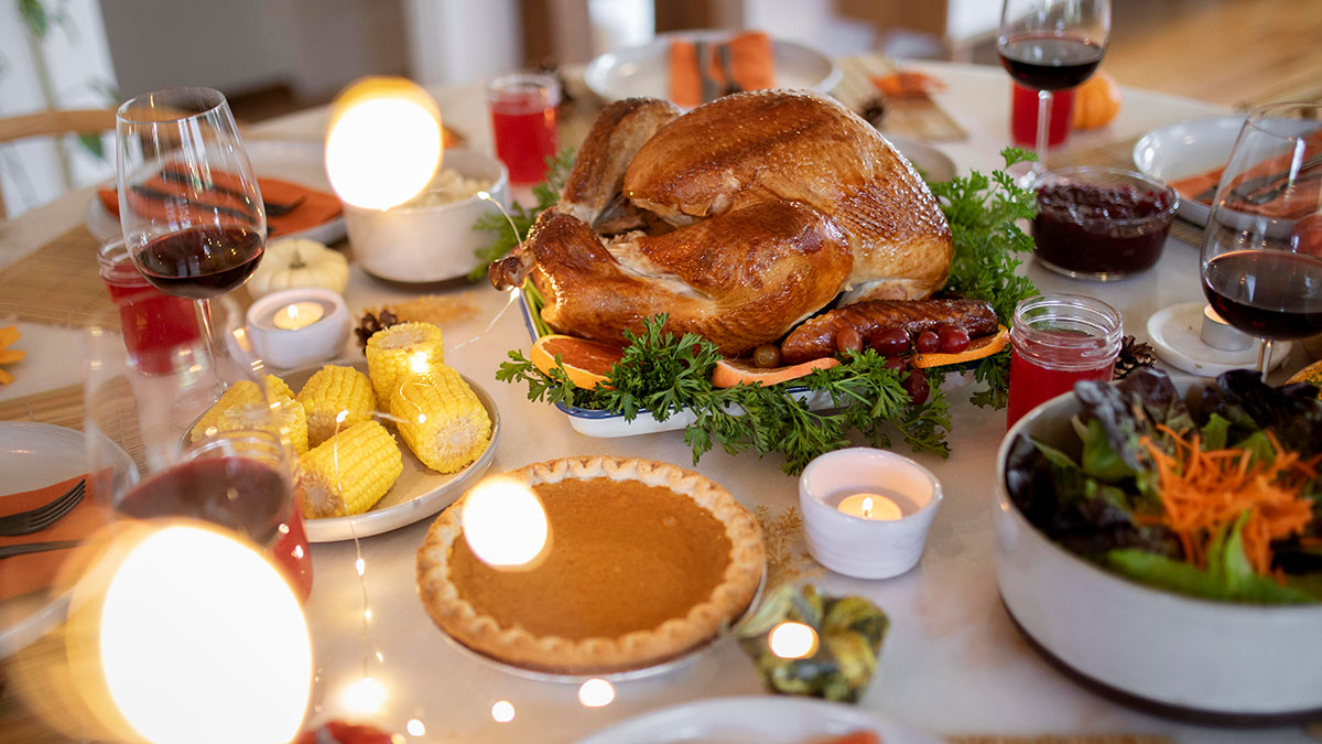 Woman Balks Out Of Thanksgiving After Friend’s Demands Turn “Toxic And Manipulative”