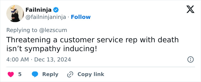 Tweet discussing behavior towards customer service. Tweet discussing behavior towards customer service.