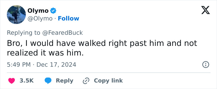 People Get Emotional After Arnold Schwarzenegger Is Spotted Being Protected By 5 Bodyguards People Get Emotional After Arnold Schwarzenegger Is Spotted Being Protected By 5 Bodyguards