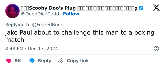 People Get Emotional After Arnold Schwarzenegger Is Spotted Being Protected By 5 Bodyguards People Get Emotional After Arnold Schwarzenegger Is Spotted Being Protected By 5 Bodyguards