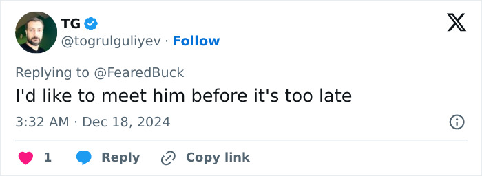 People Get Emotional After Arnold Schwarzenegger Is Spotted Being Protected By 5 Bodyguards People Get Emotional After Arnold Schwarzenegger Is Spotted Being Protected By 5 Bodyguards