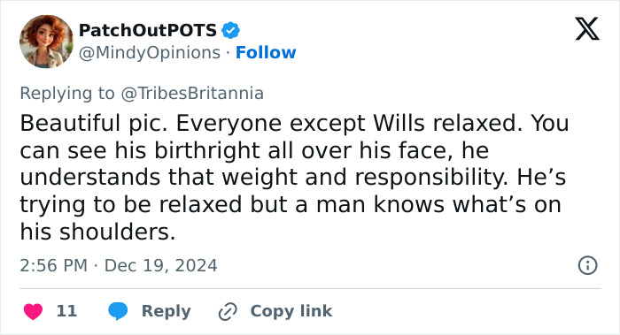 Tweet praising Kate and William's Christmas card, noting William's sense of responsibility. Tweet praising Kate and William's Christmas card, noting William's sense of responsibility.