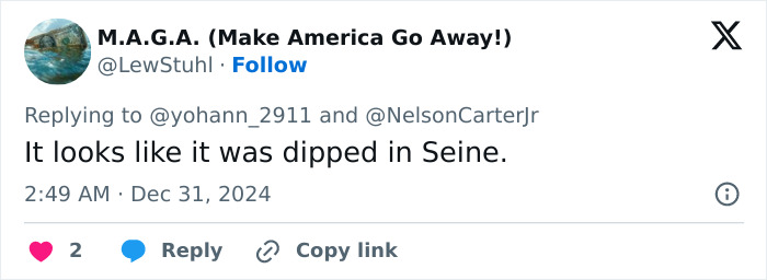 Tweet mentioning rusted bronze medals of Paris 2024 Olympians, jokingly compared to being dipped in the Seine River. Tweet mentioning rusted bronze medals of Paris 2024 Olympians, jokingly compared to being dipped in the Seine River.