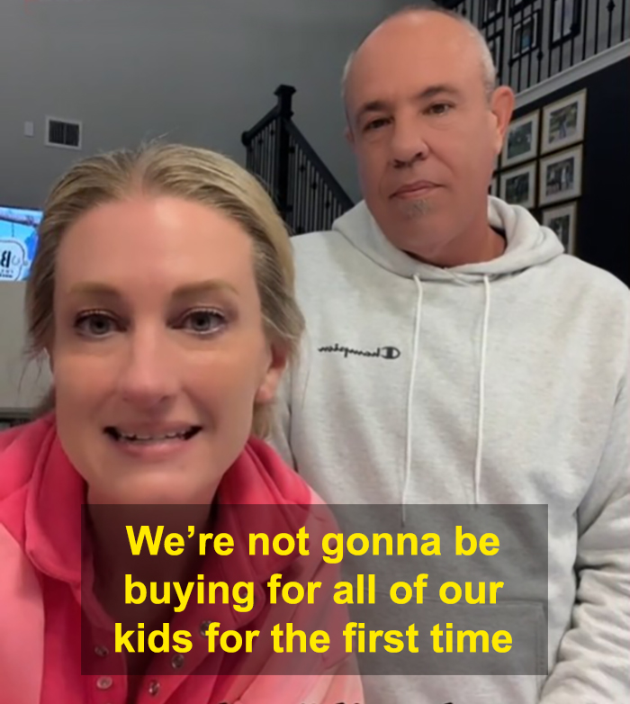 Parents deciding not to buy each kid a gift, discussing changes in a relaxed setting. Parents deciding not to buy each kid a gift, discussing changes in a relaxed setting.