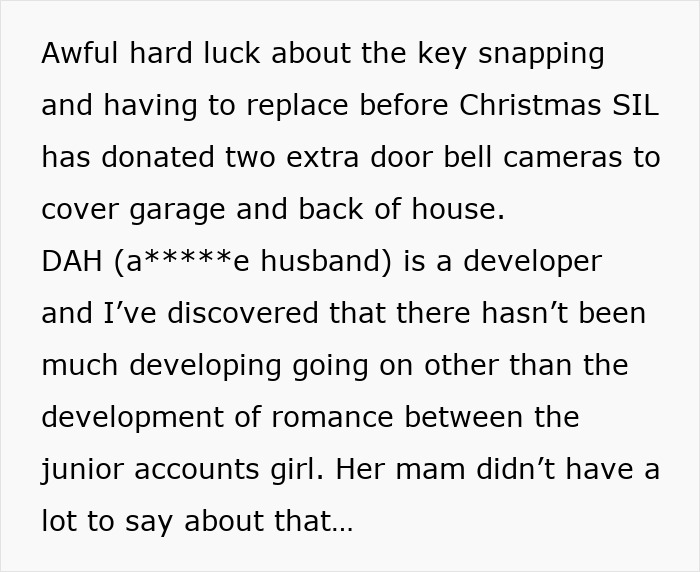 Lady Books Restaurant For Husband's Birthday, He Snaps At Her And Storms Off To Meet His Friends Lady Books Restaurant For Husband's Birthday, He Snaps At Her And Storms Off To Meet His Friends