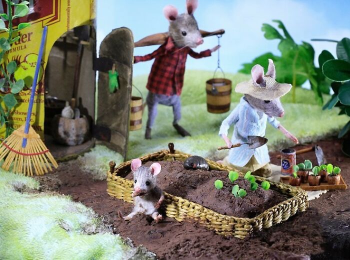 30 Charming And Detailed Miniature Worlds From Maggie Rudy’s Mouseland