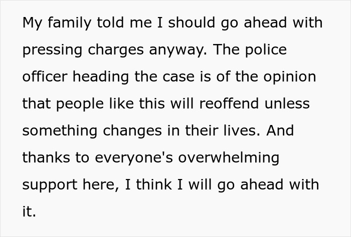 Text describing a situation involving a friend's roommate stealing from an apartment. Text describing a situation involving a friend's roommate stealing from an apartment.