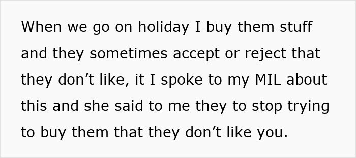 Woman Decides To Treat Stepdaughters The Same As They Treat Her, Causes Christmas Drama Woman Decides To Treat Stepdaughters The Same As They Treat Her, Causes Christmas Drama