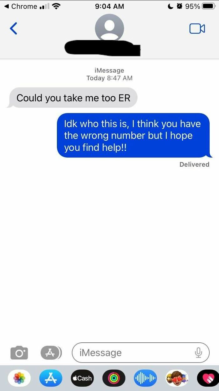 Wrong number text exchange asking for ER help with a polite response.