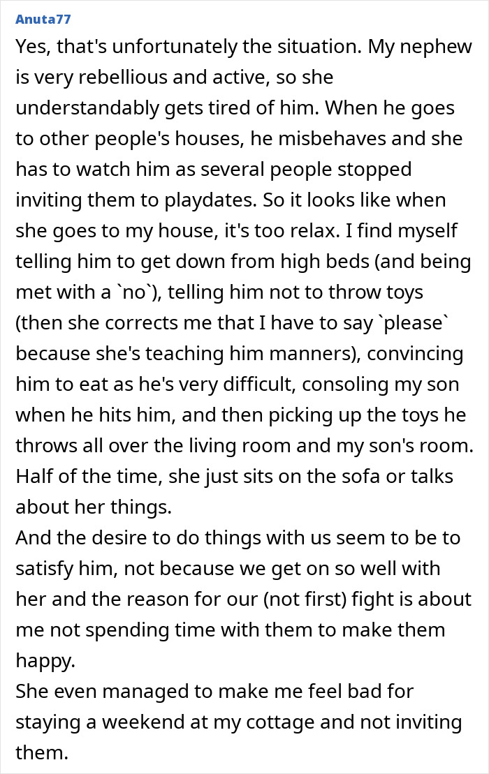 Text from a forum post discussing a single mother managing her rebellious child during playdates. Text from a forum post discussing a single mother managing her rebellious child during playdates.