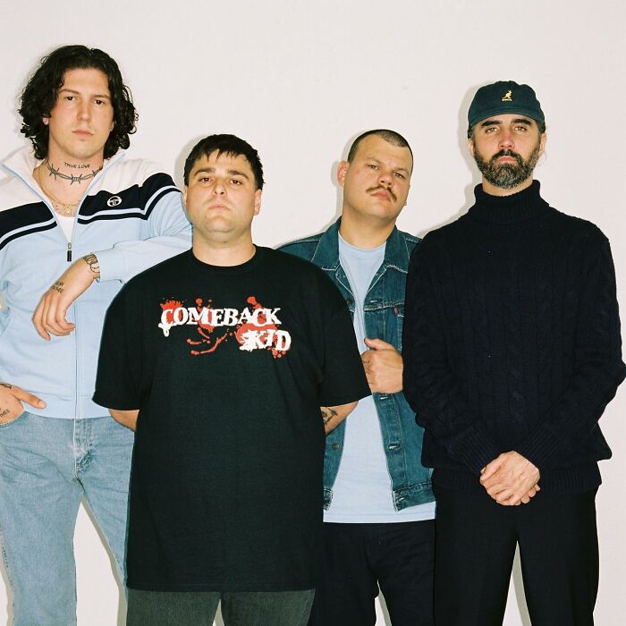 24YO Fan Paralyzed After Punk Rock Star Dove On Her During A Concert Files Lawsuit 24YO Fan Paralyzed After Punk Rock Star Dove On Her During A Concert Files Lawsuit