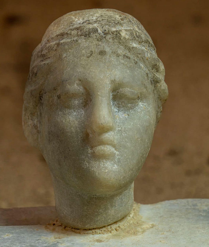 Statue Found At Cleopatra's Alleged Tomb May Reveal What Her Real Face Looked Like Statue Found At Cleopatra's Alleged Tomb May Reveal What Her Real Face Looked Like