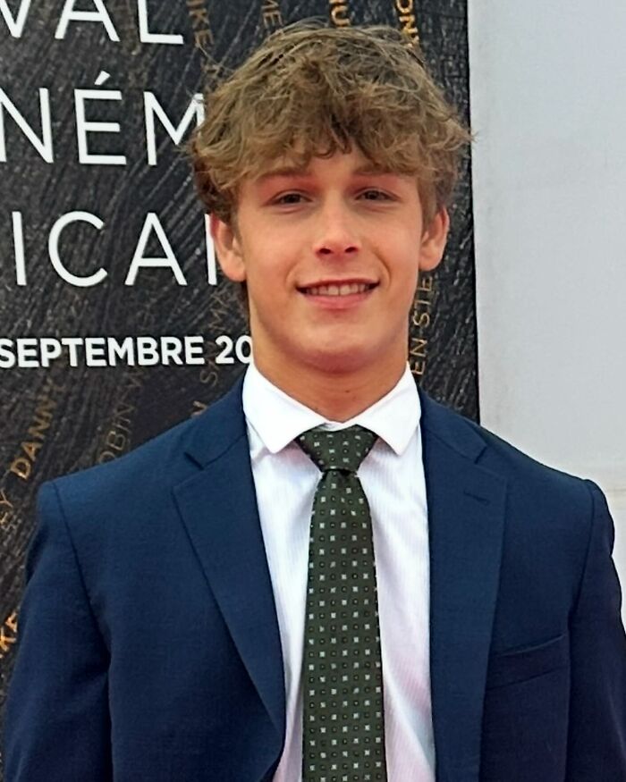 ‘Baby Driver’ Actor Hudson Meek, 16, Tragically Passes Away After Falling Out Of Moving Car ‘Baby Driver’ Actor Hudson Meek, 16, Tragically Passes Away After Falling Out Of Moving Car