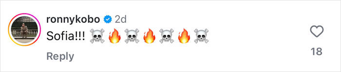 Sofía Vergara's Topless Beach Pic Has Fans Gushing Over Her Curves: "Imagine Waking Up To That" Sofía Vergara's Topless Beach Pic Has Fans Gushing Over Her Curves: "Imagine Waking Up To That"