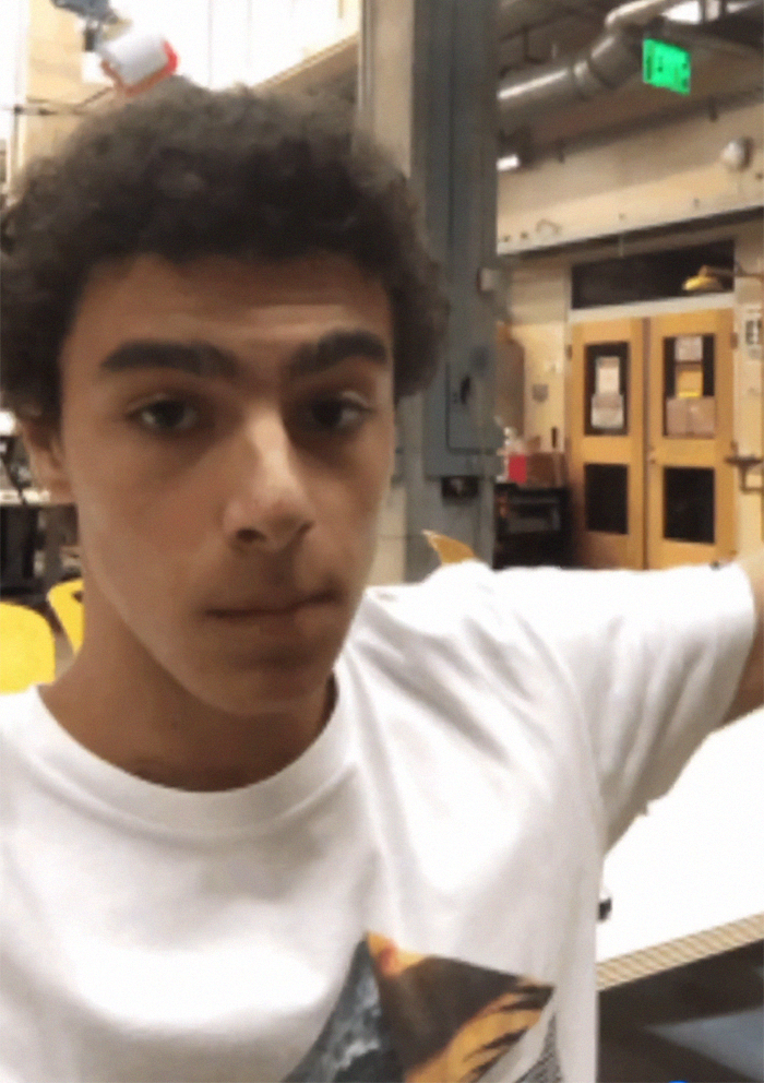 “The Plot Thickens”: Difference Between Masked CEO Assassin And Luigi Mangione Goes Viral “The Plot Thickens”: Difference Between Masked CEO Assassin And Luigi Mangione Goes Viral